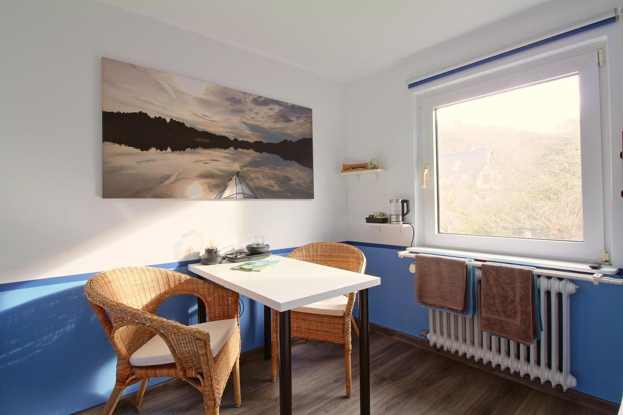 Toms Gaestehaus シュライデン 部屋 写真